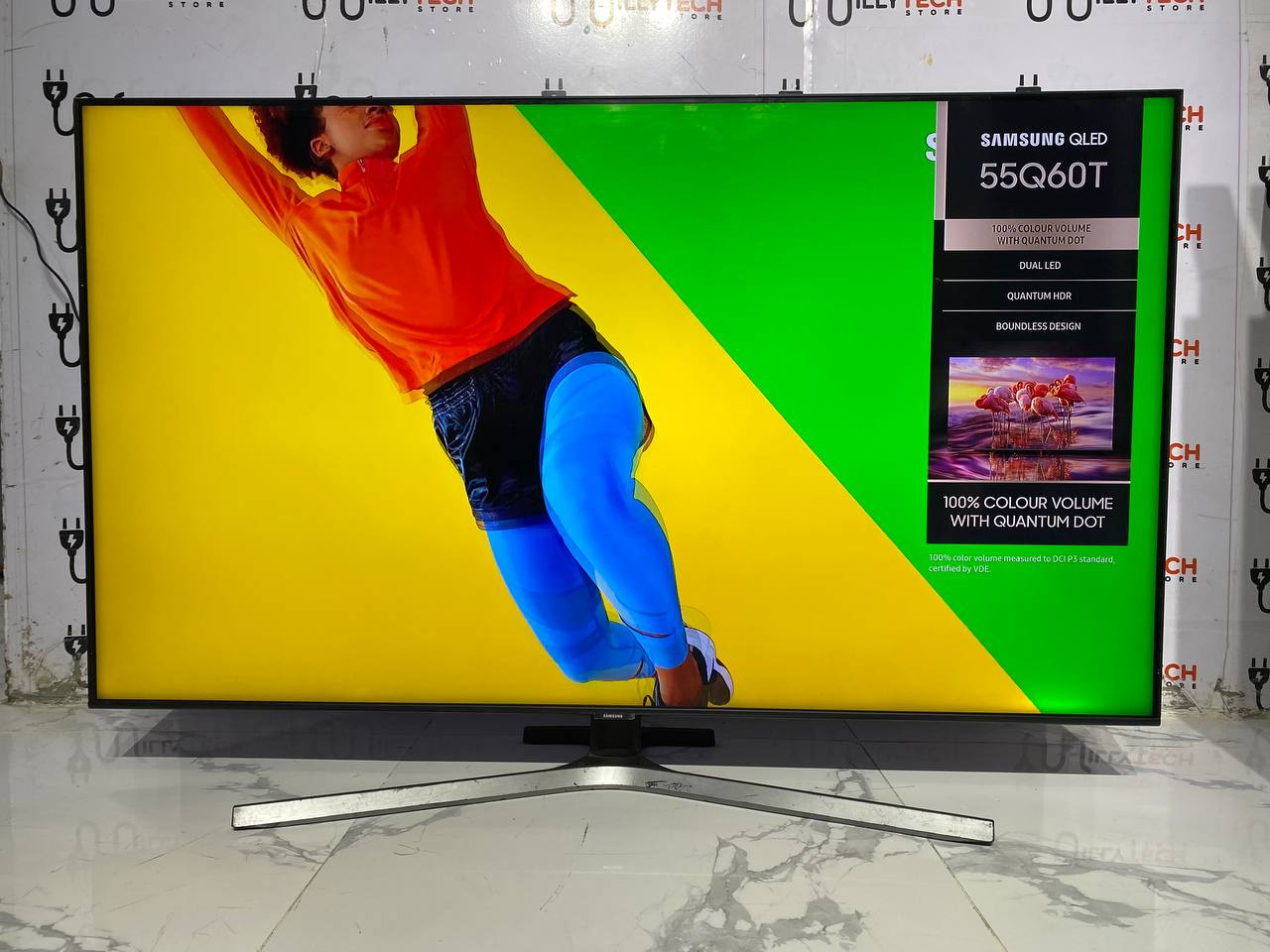 Samsung Smart Hub 55" QLED 4K HDR TV [2020]
