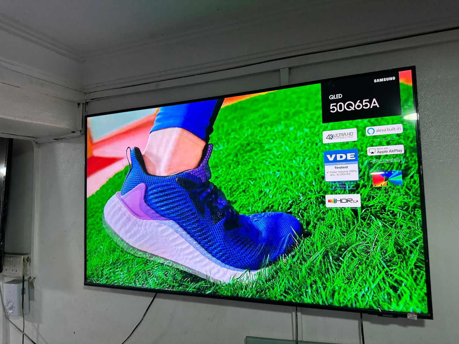 Samsung 50" Smart Hub QLED 4K HDR TV (2021/22)