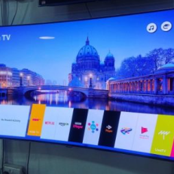 LG Smart 55" OLED 4K HDR Curved TV (2018/19)